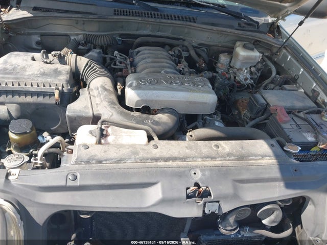 2005 Toyota 4runner Sr5 V8 მანქანა იყიდება აუქციონზე, vin: JTEBT14R050057638, აუქციონის ნომერი: 46138431