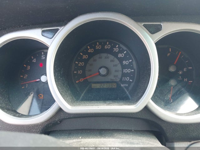 2005 Toyota 4runner Sr5 V8 მანქანა იყიდება აუქციონზე, vin: JTEBT14R050057638, აუქციონის ნომერი: 46138431