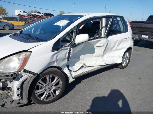 2011 Honda Fit Sport მანქანა იყიდება აუქციონზე, vin: JHMGE8H50BC012129, აუქციონის ნომერი: 46138437