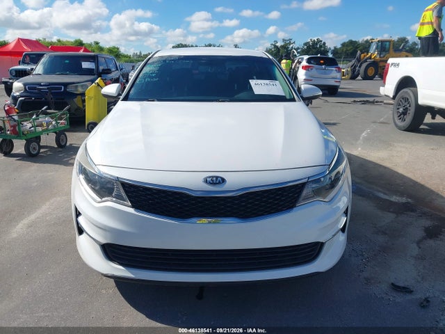 Auction sale of the 2018 Kia Optima Lx, vin: 5XXGT4L32JG257096, lot number: 46138541