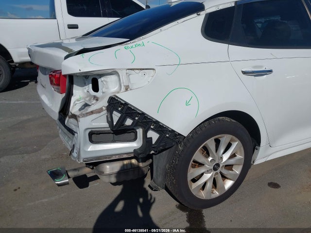 Auction sale of the 2018 Kia Optima Lx, vin: 5XXGT4L32JG257096, lot number: 46138541