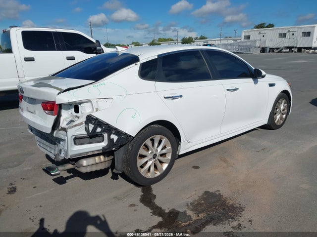Auction sale of the 2018 Kia Optima Lx, vin: 5XXGT4L32JG257096, lot number: 46138541