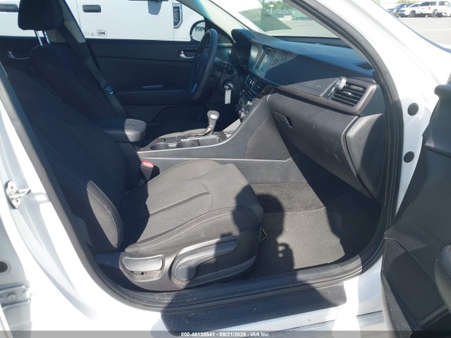Auction sale of the 2018 Kia Optima Lx, vin: 5XXGT4L32JG257096, lot number: 46138541