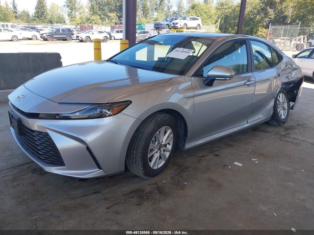 Toyota CAMRY LE 2025 4T1DBADK3SU009103 Image 2