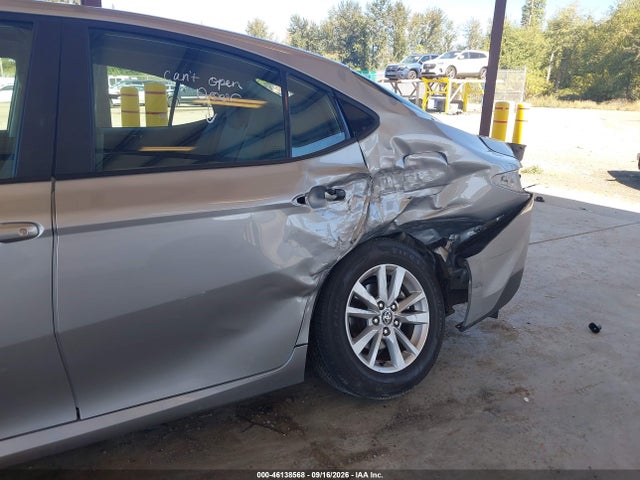 Toyota CAMRY LE 2025 4T1DBADK3SU009103 Image 6