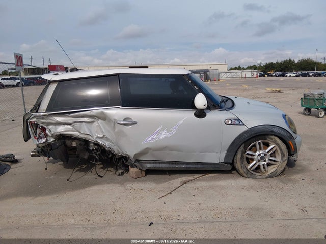 Продажа на аукционе авто 2011 Mini Cooper S, vin: WMWSV3C54BTY10782, номер лота: 46138603