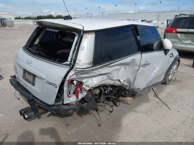 Продажа на аукционе авто 2011 Mini Cooper S, vin: WMWSV3C54BTY10782, номер лота: 46138603