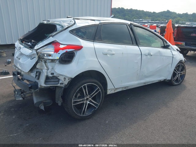 2017 Ford Focus St მანქანა იყიდება აუქციონზე, vin: 1FADP3L99HL292661, აუქციონის ნომერი: 46138616