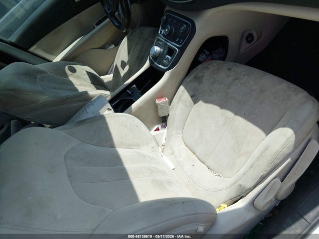 Aukcja sprzedaży 2016 Chrysler 200 Limited, vin: 1C3CCCAB0GN136684, numer aukcji: 46138619