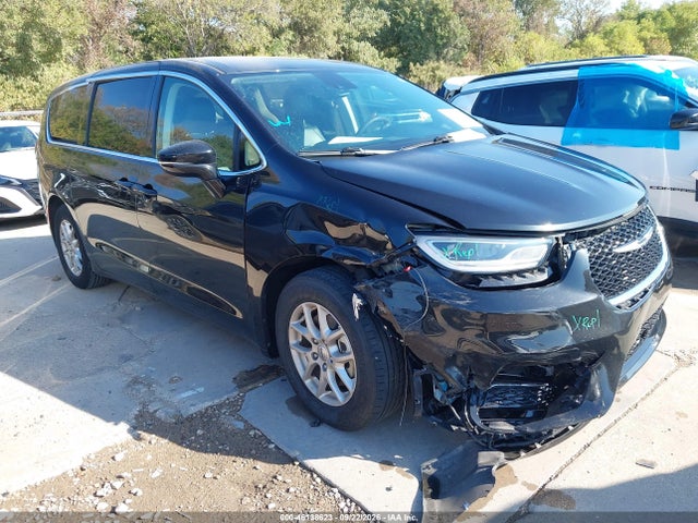 Chrysler Pacifica Touring L 2024 2C4RC1BG7RR101876 главное изображение