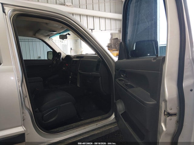 2011 Jeep Liberty Sport მანქანა იყიდება აუქციონზე, vin: 1J4PN2GK6BW586605, აუქციონის ნომერი: 46138626