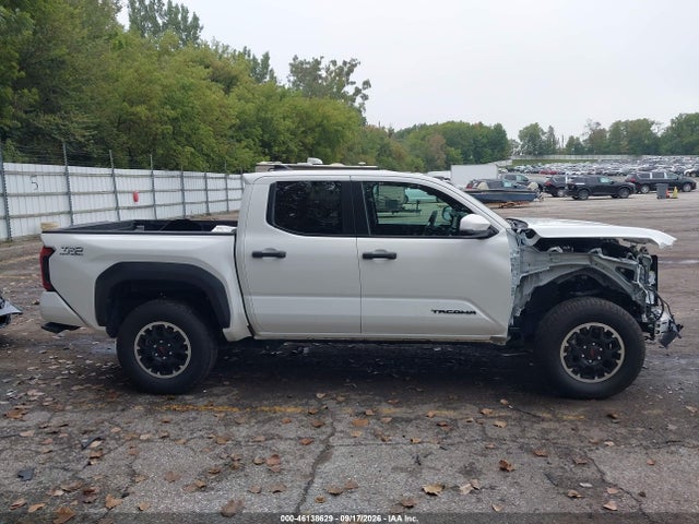 46138629 :رقم المزاد ، 3TMLB5JN9SM123987 vin ، 2025 Toyota Tacoma Trd Off Road مزاد بيع