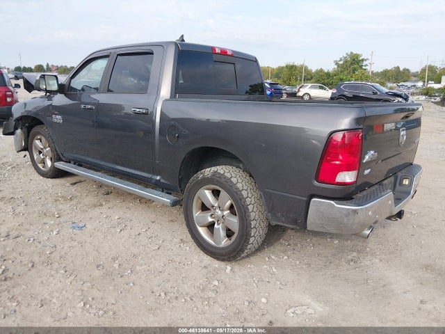 2017 Ram 1500 Big Horn  4x4 5'7 Box მანქანა იყიდება აუქციონზე, vin: 1C6RR7LT9HS649041, აუქციონის ნომერი: 46138641