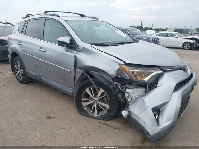 46138767 :رقم المزاد ، 2T3WFREV0HW383933 vin ، 2017 Toyota Rav4 Xle مزاد بيع