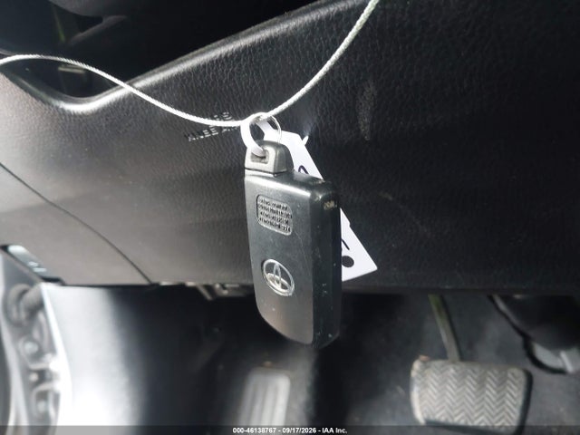 Продажа на аукционе авто 2017 Toyota Rav4 Xle, vin: 2T3WFREV0HW383933, номер лота: 46138767