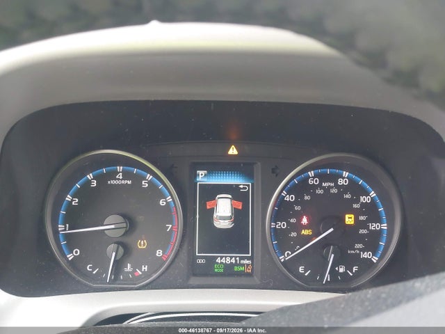 Продажа на аукционе авто 2017 Toyota Rav4 Xle, vin: 2T3WFREV0HW383933, номер лота: 46138767