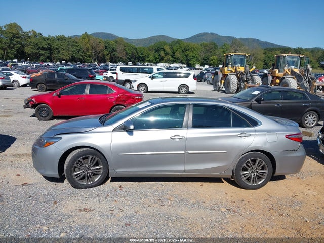 46138783 :رقم المزاد ، 4T1BF1FK9GU133683 vin ، 2016 Toyota Camry Se مزاد بيع