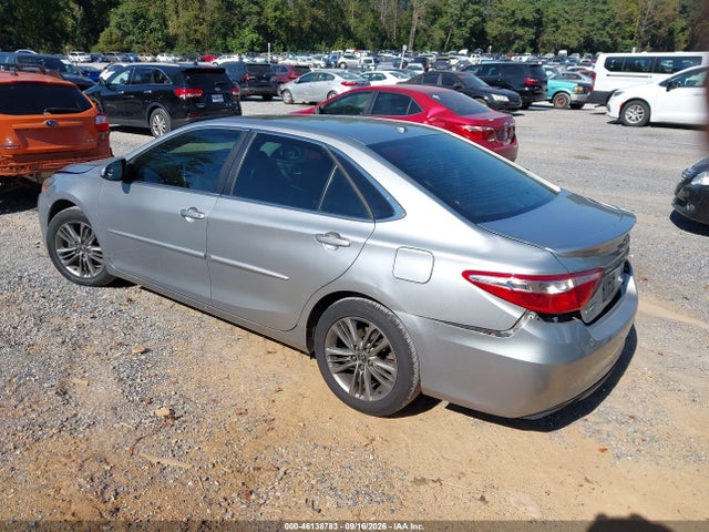46138783 :رقم المزاد ، 4T1BF1FK9GU133683 vin ، 2016 Toyota Camry Se مزاد بيع