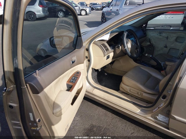 46138801 :رقم المزاد ، 1HGCM56806A156264 vin ، 2006 Honda Accord 2.4 Ex مزاد بيع