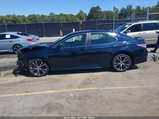 46138803 :رقم المزاد ، 4T1G11AK7LU390038 vin ، 2020 Toyota Camry Se مزاد بيع