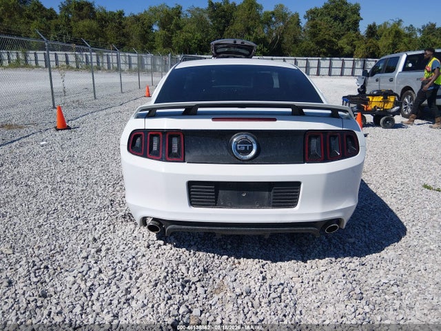 1ZVBP8CF0E5245276 Ford Mustang Gt Premium