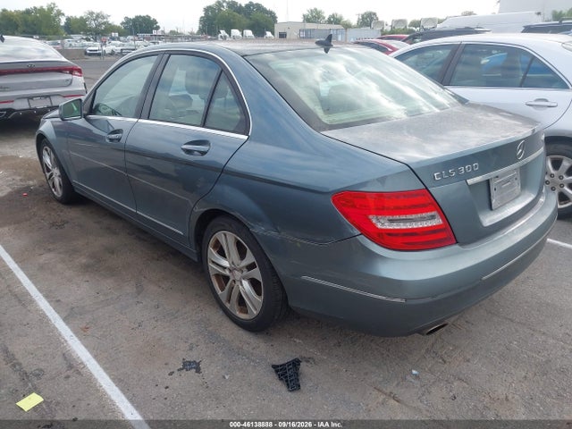 Продажа на аукционе авто 2012 Mercedes-benz C 300 Luxury 4matic, vin: WDDGF8BBXCF916718, номер лота: 46138888