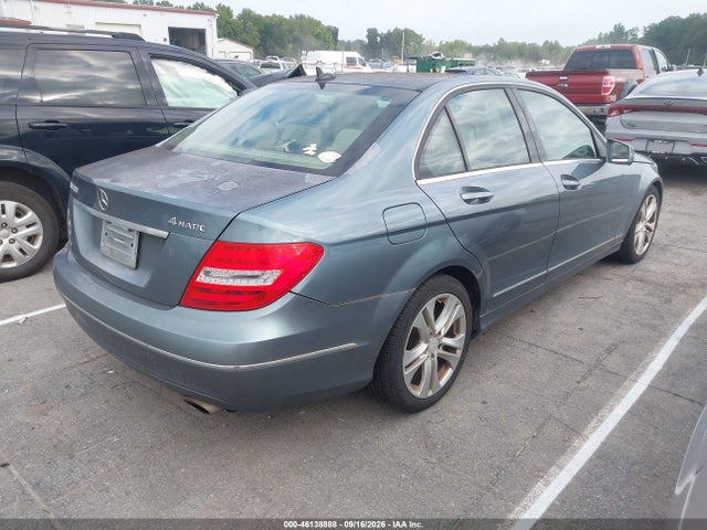 Продажа на аукционе авто 2012 Mercedes-benz C 300 Luxury 4matic, vin: WDDGF8BBXCF916718, номер лота: 46138888