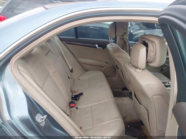 Продажа на аукционе авто 2012 Mercedes-benz C 300 Luxury 4matic, vin: WDDGF8BBXCF916718, номер лота: 46138888