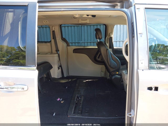 Продаж на аукціоні авто 2014 Chrysler Town & Country Touring-l, vin: 2C4RC1CG8ER237698, номер лоту: 46138916