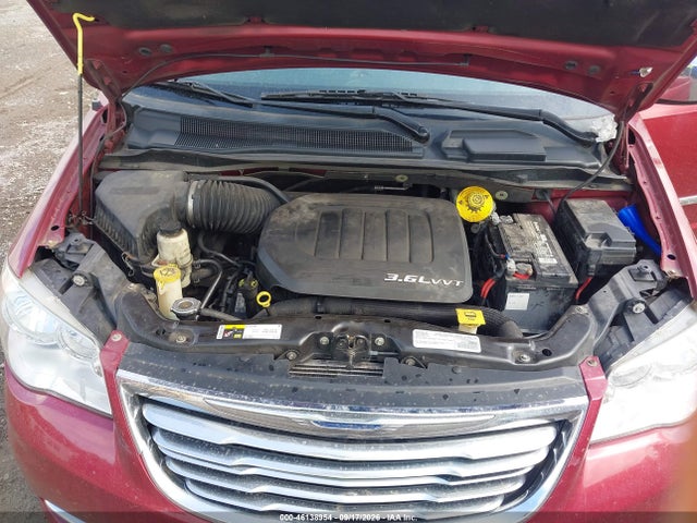 46138954 :رقم المزاد ، 2C4RC1BG1GR293745 vin ، 2016 Chrysler Town & Country Touring مزاد بيع