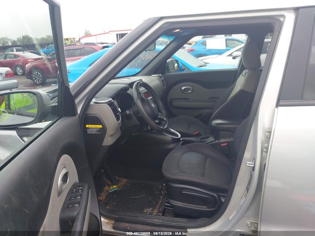 46138969 :رقم المزاد ، KNDJN2A27E7745571 vin ، 2014 Kia Soul مزاد بيع