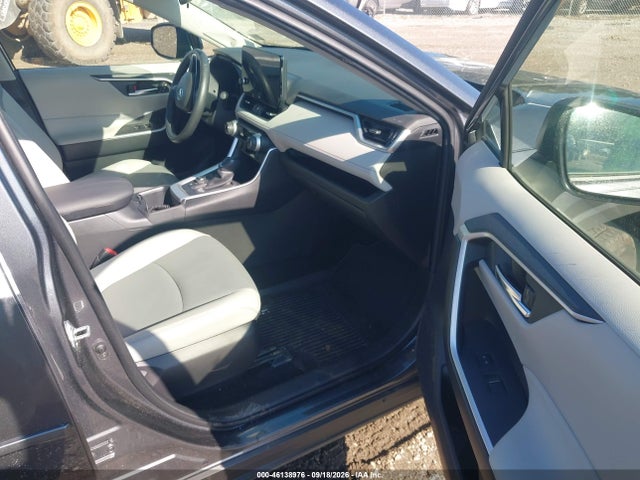 46138976 :رقم المزاد ، JTMB6RFV0RD118828 vin ، 2024 Toyota Rav4 Hybrid Xle Premium مزاد بيع