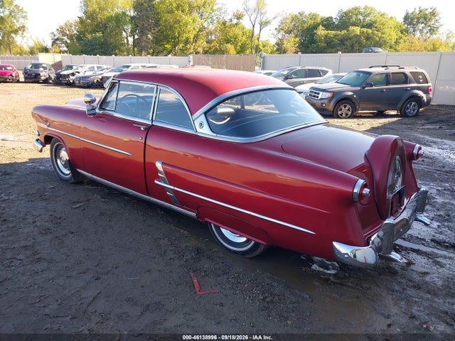 1953 Ford Crestline Victoria მანქანა იყიდება აუქციონზე, vin: B3FV208875, აუქციონის ნომერი: 46138996