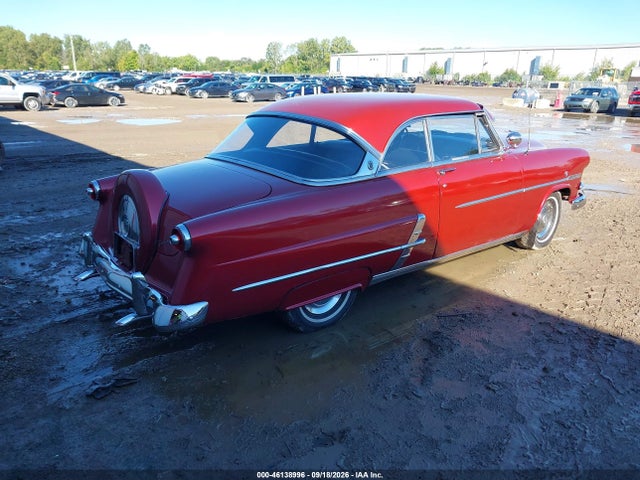 1953 Ford Crestline Victoria მანქანა იყიდება აუქციონზე, vin: B3FV208875, აუქციონის ნომერი: 46138996