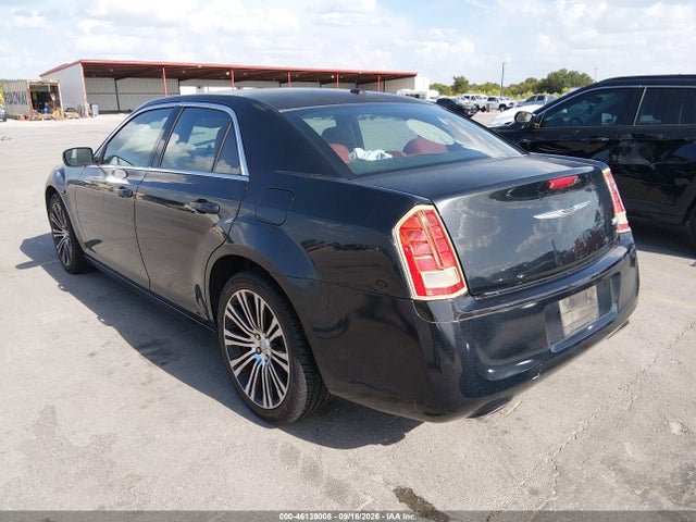 2013 Chrysler 300 300s მანქანა იყიდება აუქციონზე, vin: 2C3CCABG7DH708286, აუქციონის ნომერი: 46139008