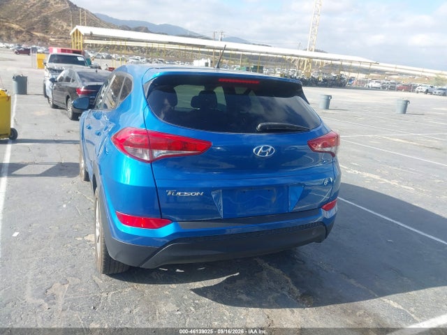 KM8J23A42JU784382 Hyundai TUCSON SE