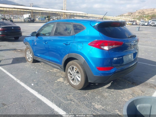 KM8J23A42JU784382 Hyundai TUCSON SE