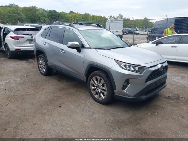 46139045 :رقم المزاد ، JTMA1RFV5LD047756 vin ، 2020 Toyota Rav4 Xle Premium مزاد بيع