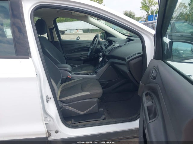 Продажа на аукционе авто 2015 Ford Escape S, vin: 1FMCU0F79FUA05958, номер лота: 46139051