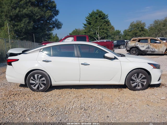 46139079 :رقم المزاد ، 1N4BL4BV8NN389387 vin ، 2022 Nissan Altima 2.5 S مزاد بيع