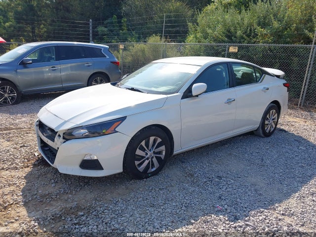 46139079 :رقم المزاد ، 1N4BL4BV8NN389387 vin ، 2022 Nissan Altima 2.5 S مزاد بيع