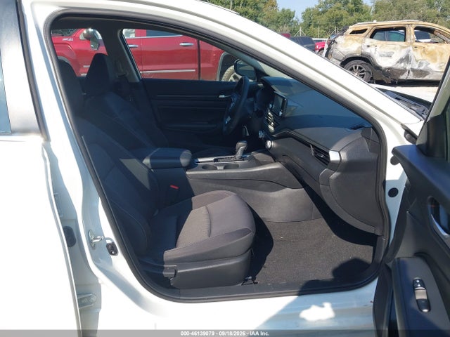 46139079 :رقم المزاد ، 1N4BL4BV8NN389387 vin ، 2022 Nissan Altima 2.5 S مزاد بيع