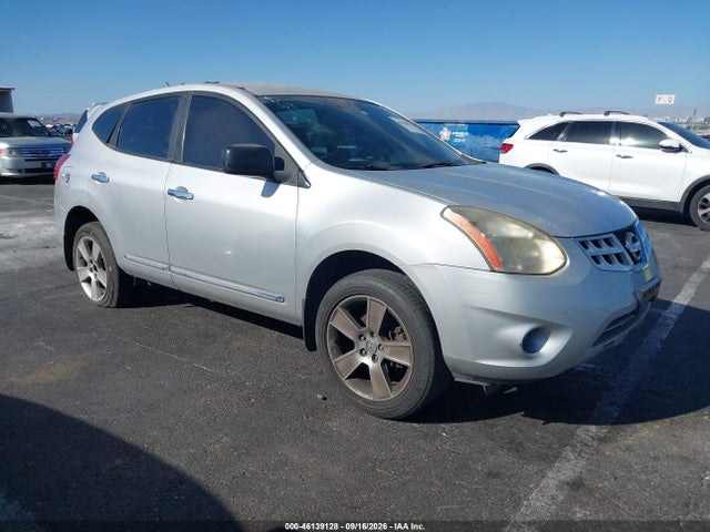 2013 Nissan Rogue S მანქანა იყიდება აუქციონზე, vin: JN8AS5MT3DW524217, აუქციონის ნომერი: 46139128