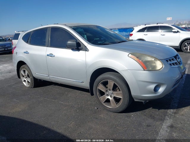 2013 Nissan Rogue S მანქანა იყიდება აუქციონზე, vin: JN8AS5MT3DW524217, აუქციონის ნომერი: 46139128