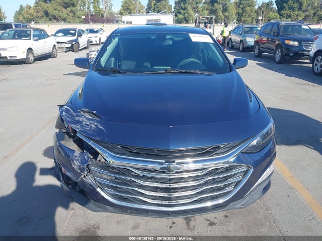 1G1ZD5ST3KF131805 Chevrolet MALIBU LT