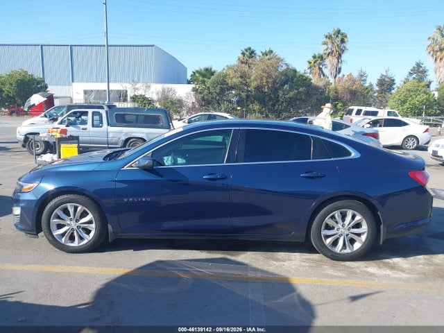 1G1ZD5ST3KF131805 Chevrolet MALIBU LT