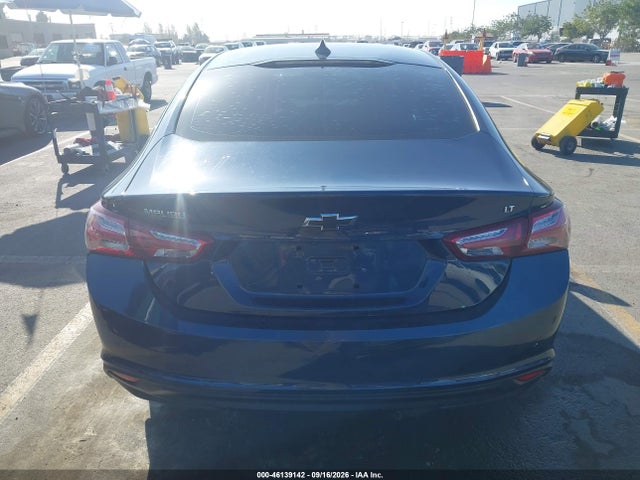 1G1ZD5ST3KF131805 Chevrolet MALIBU LT