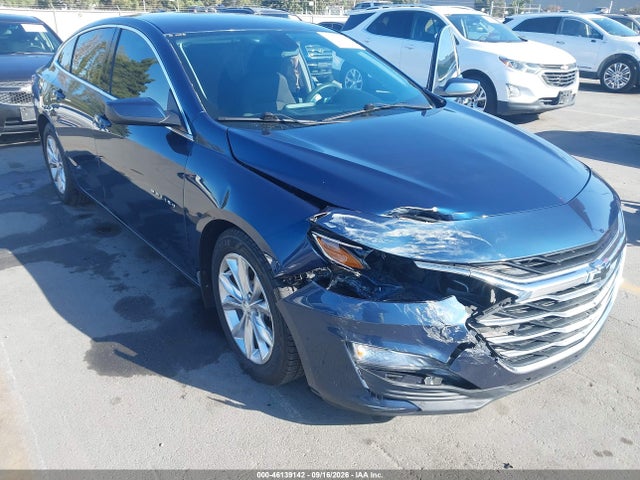 1G1ZD5ST3KF131805 Chevrolet MALIBU LT