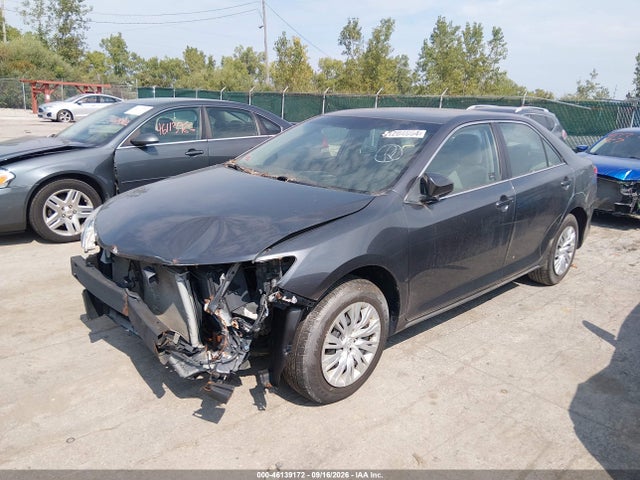 2014 Toyota Camry Le მანქანა იყიდება აუქციონზე, vin: 4T4BF1FK2ER368476, აუქციონის ნომერი: 46139172