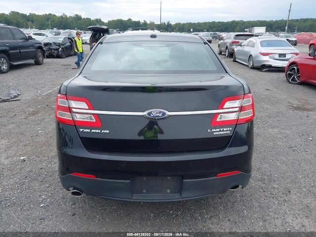 2016 Ford Taurus Limited მანქანა იყიდება აუქციონზე, vin: 1FAHP2F88GG120109, აუქციონის ნომერი: 46139202